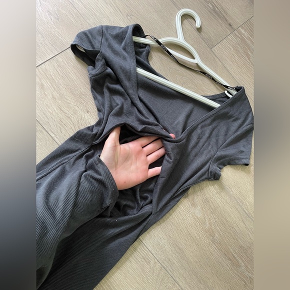 Twisted back casual dress - Picture 3 of 5